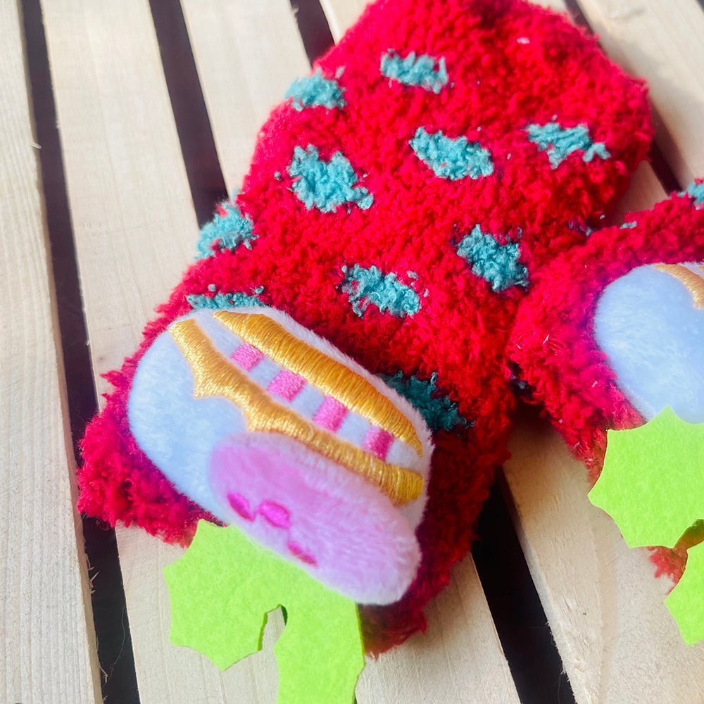 Little Surprise Box Red Xmas Cake Woolen Christmas Socks For Infants