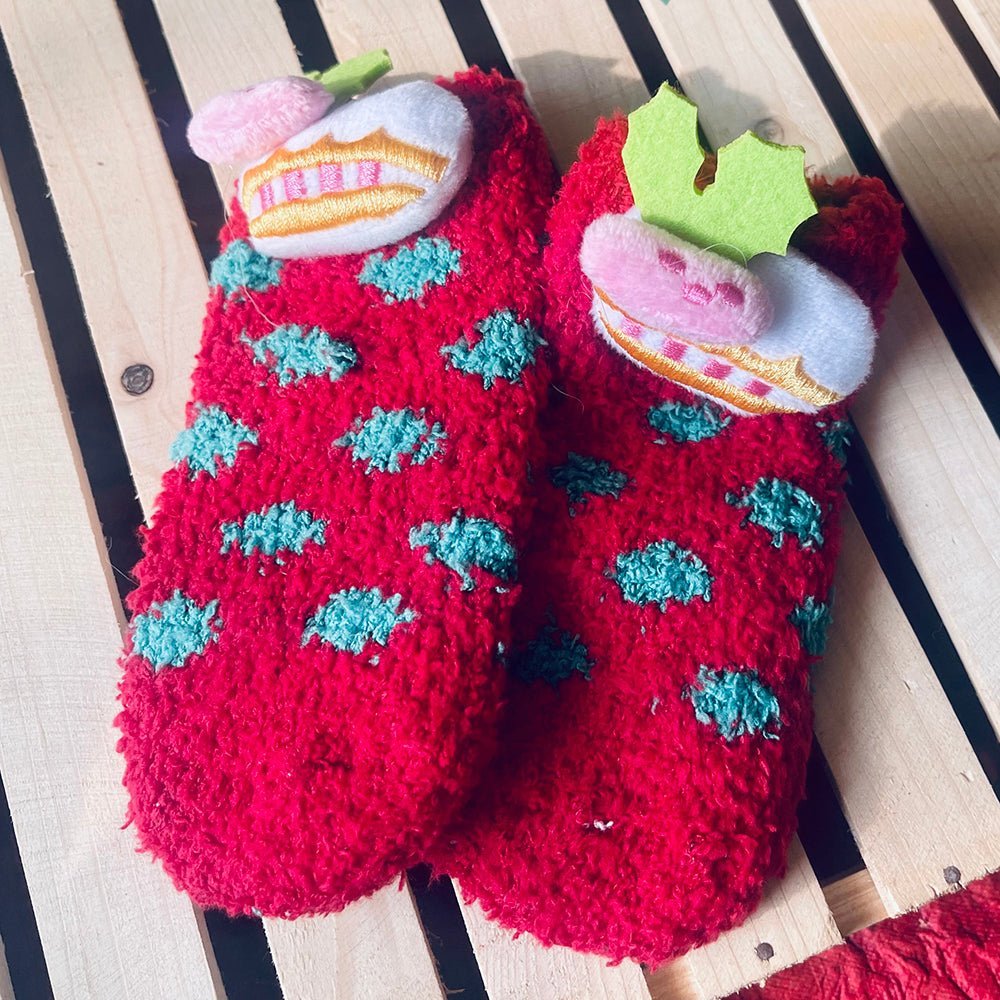 Little Surprise Box Red Xmas Cake Woolen Christmas Socks For Infants