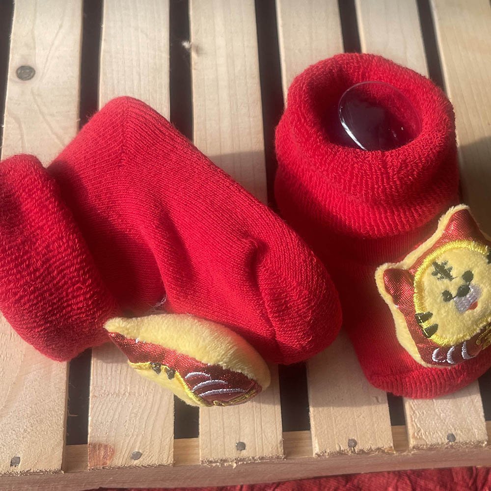 Little Surprise Box Shimmer Red Lucky Chinese New Year Cat Booties