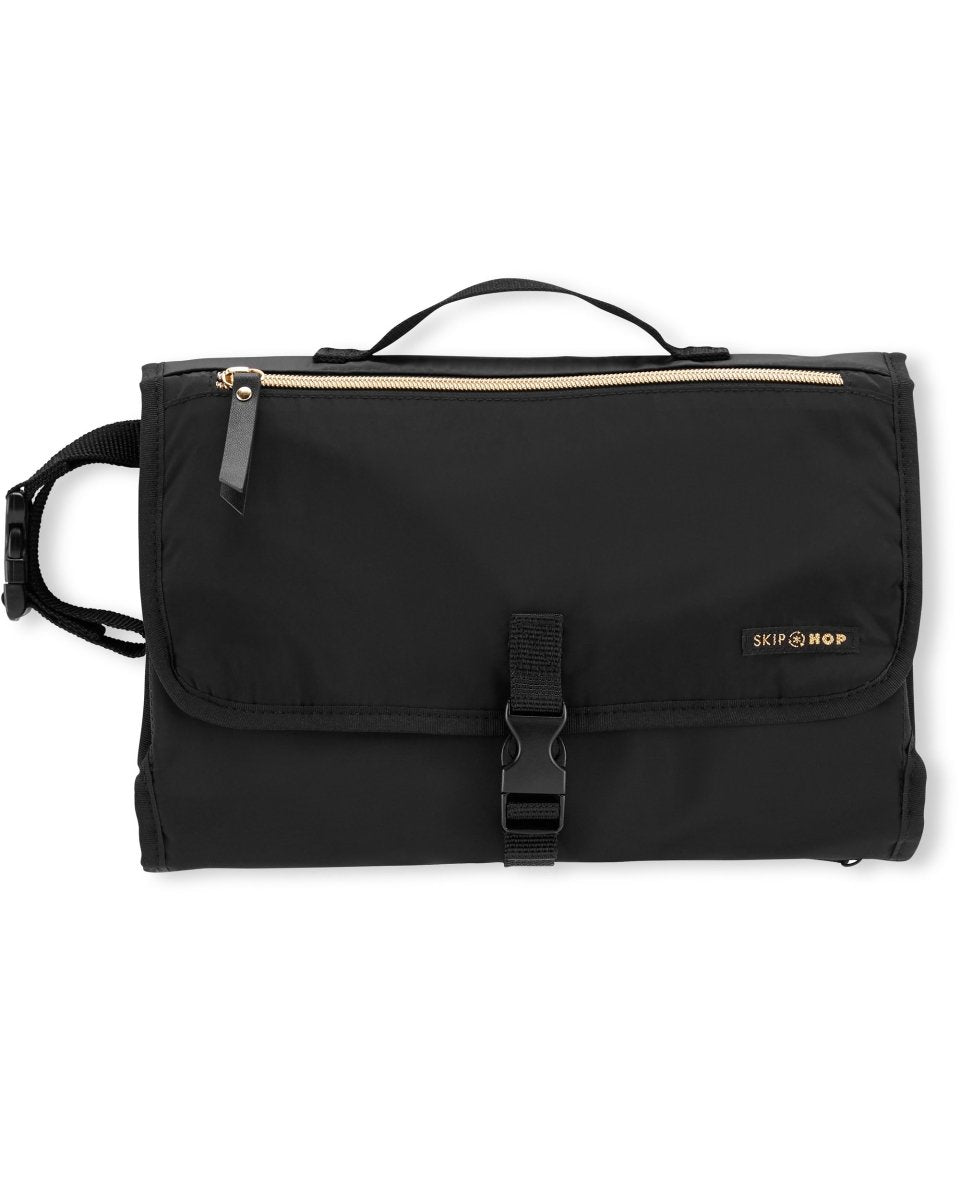Skip Hop Envi Luxe Pronto Signature Diapering Kit Black 23.62x21.65x1.97in 0.79lb