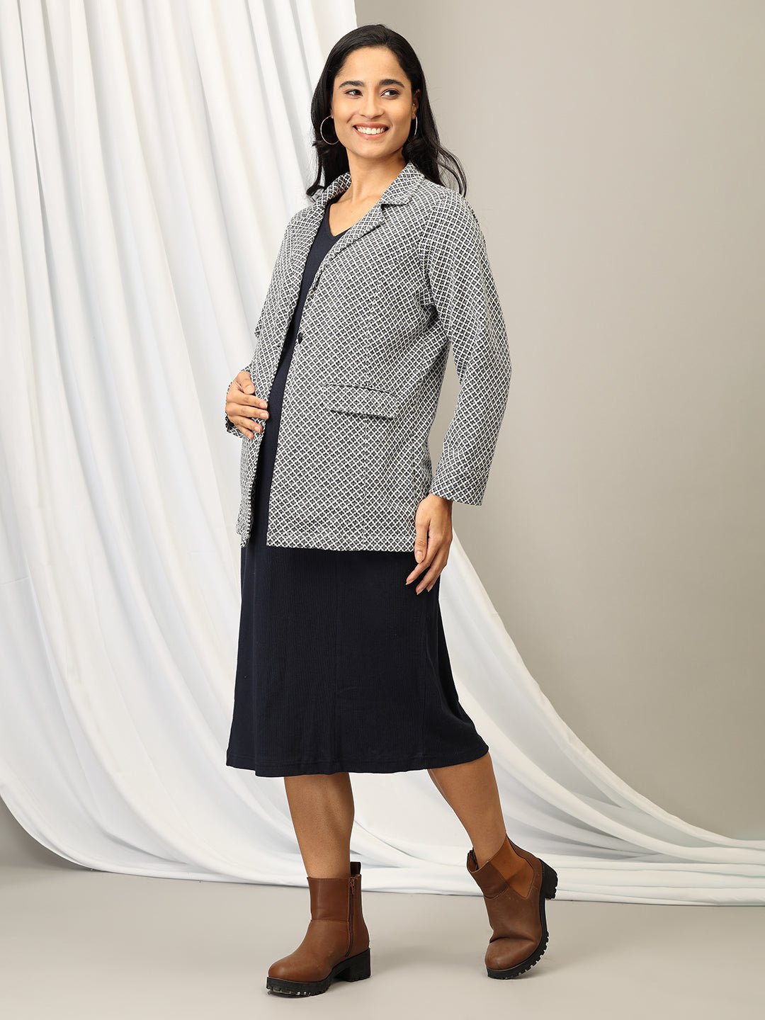  Styled to Wow Maternity and Nursing Shacket Dress Multi