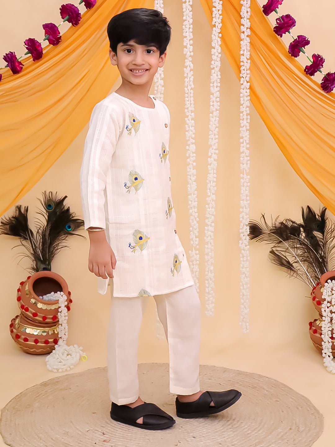 Mor Edit Embroidered Off-White Boys Kurta Set